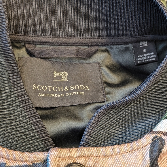 Scotch & Soda Jacquard Shell Print Bomber Jacket and Joggers Set - Picture 7 of 10